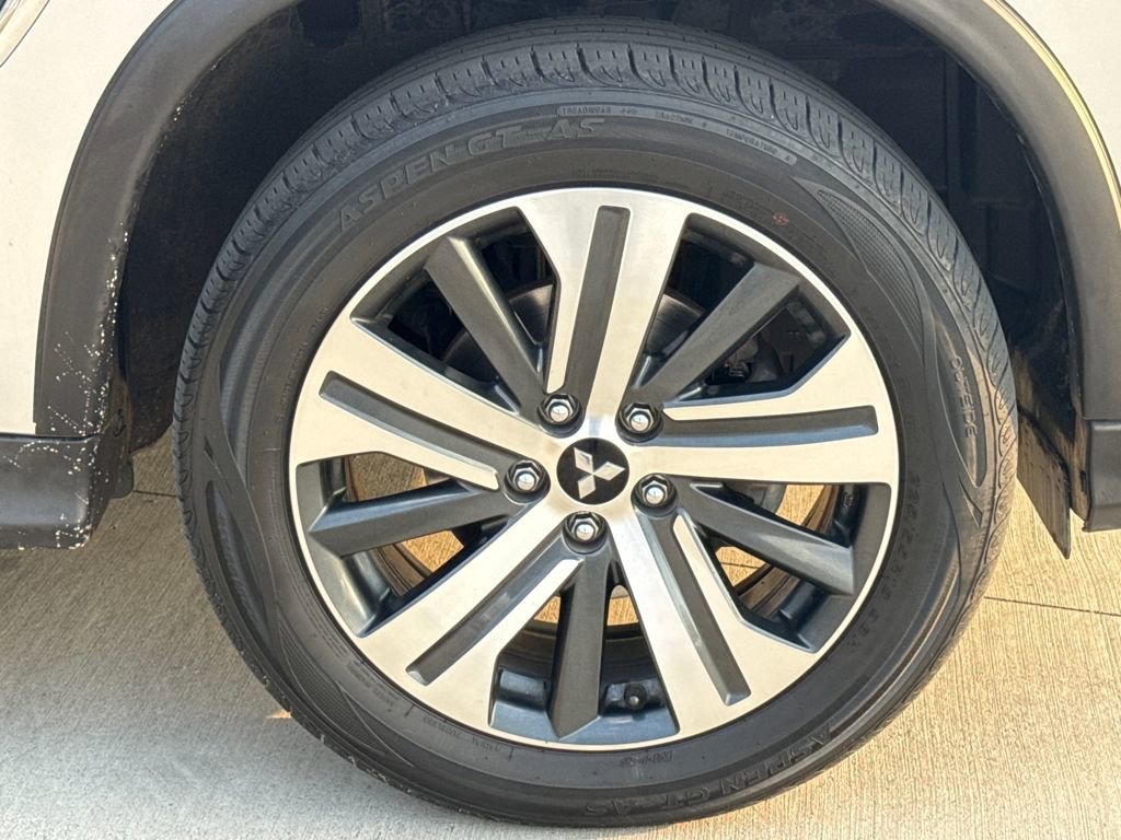 Used 2022 Mitsubishi Outlander Sport SE image 11