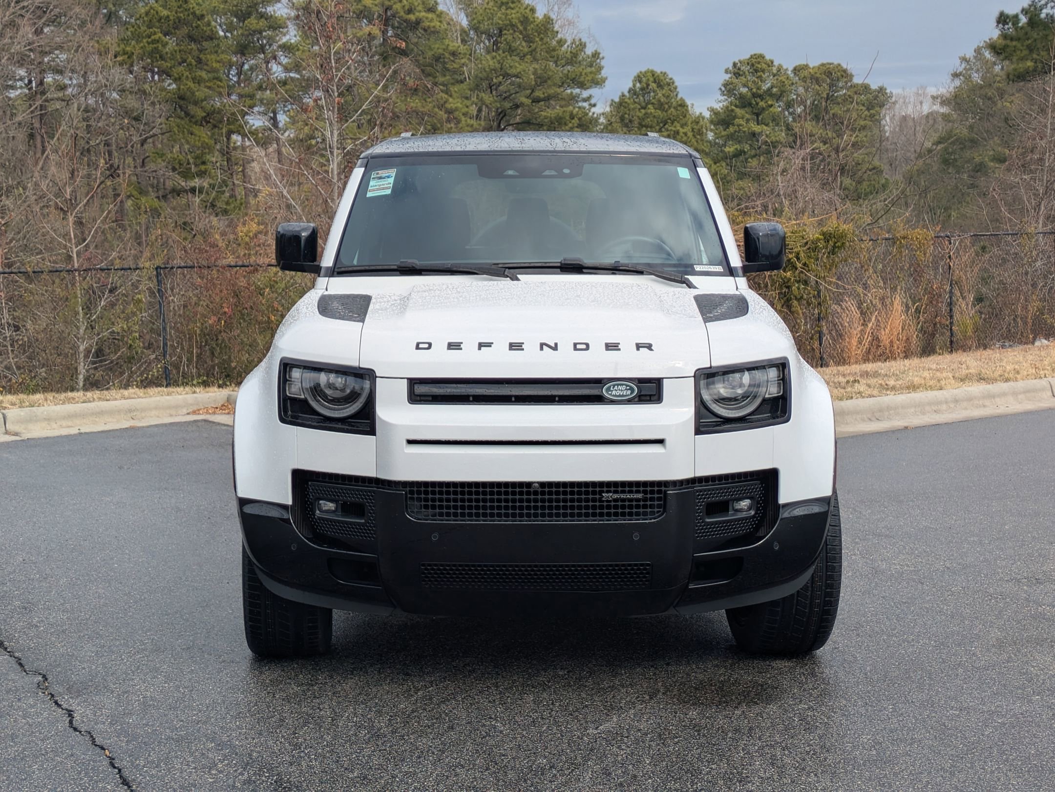 Certified 2023 Land Rover Defender 130 X-Dynamic SE image 2