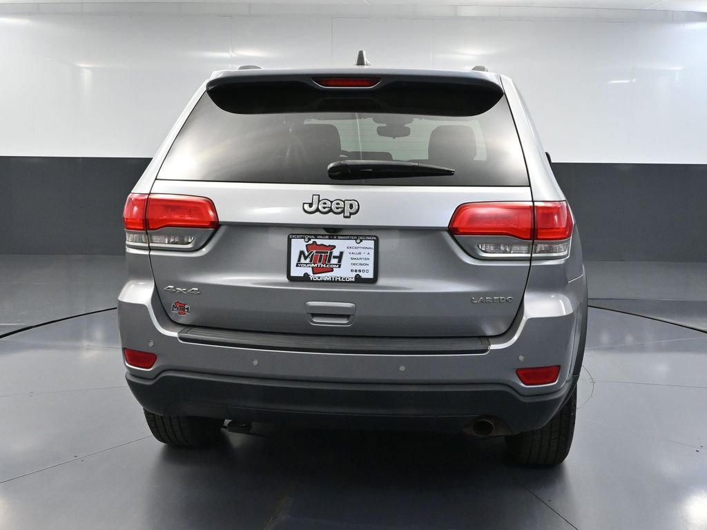 Used 2017 Jeep Grand Cherokee Laredo w/ Quick Order Package 23E AWD/4WD image 7