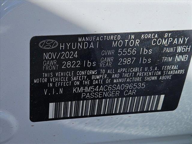New 2025 Hyundai Ioniq 6 Limited image 16