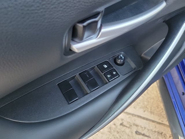 Used 2022 Toyota Corolla SE FWD image 14
