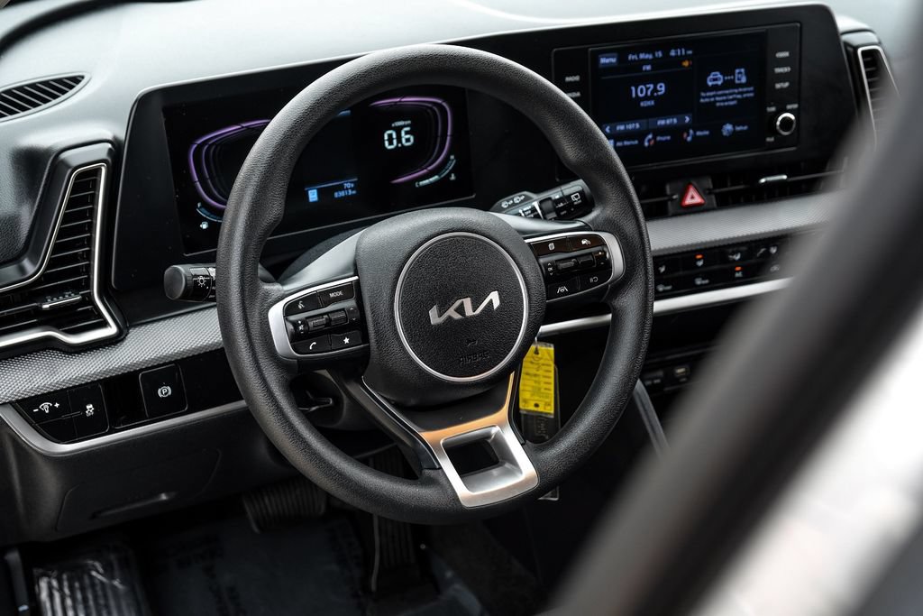 Used 2023 Kia Sportage LX AWD/4WD image 12