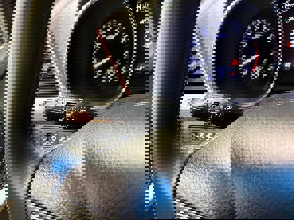 Used 2017 Hyundai Santa Fe SE w/ SE Ultimate Tech Package 03 image 21