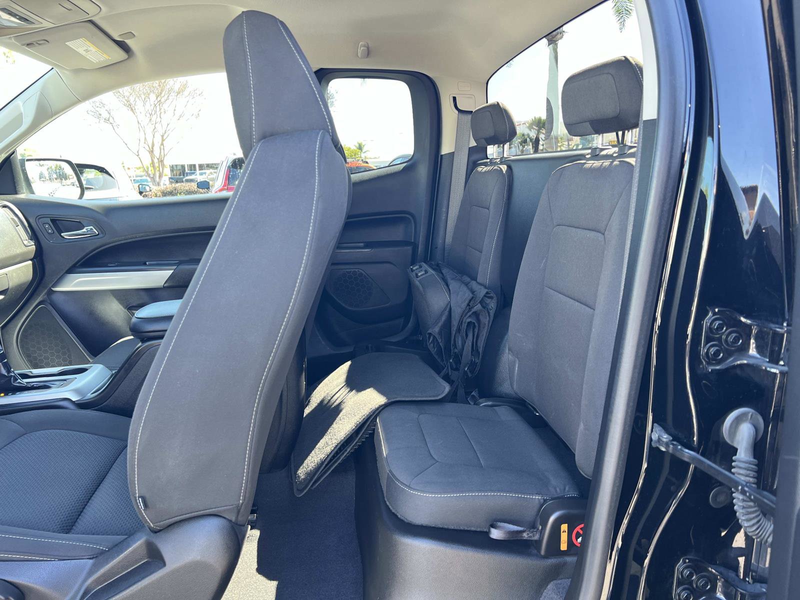 Used 2019 Chevrolet Colorado LT image 19