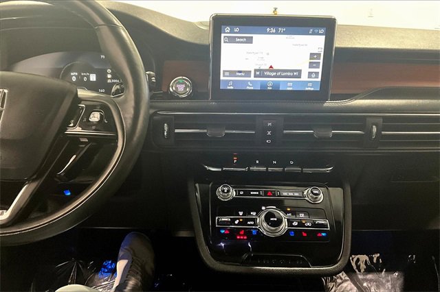 Used 2021 Lincoln Corsair Reserve w/ Equipment Group 201A image 15