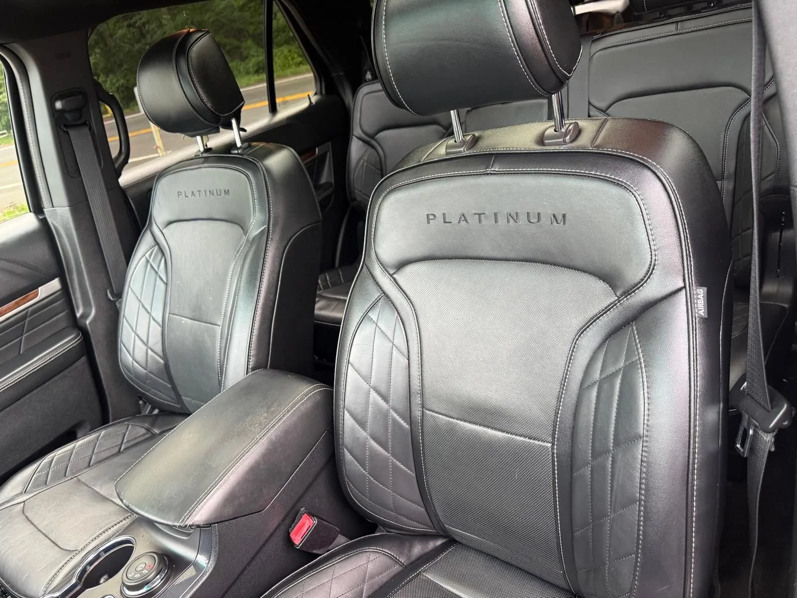 Used 2016 Ford Explorer Platinum AWD/4WD image 20