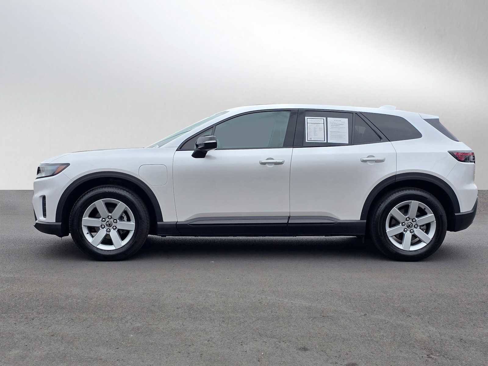 Used 2024 Honda Prologue EX image 6