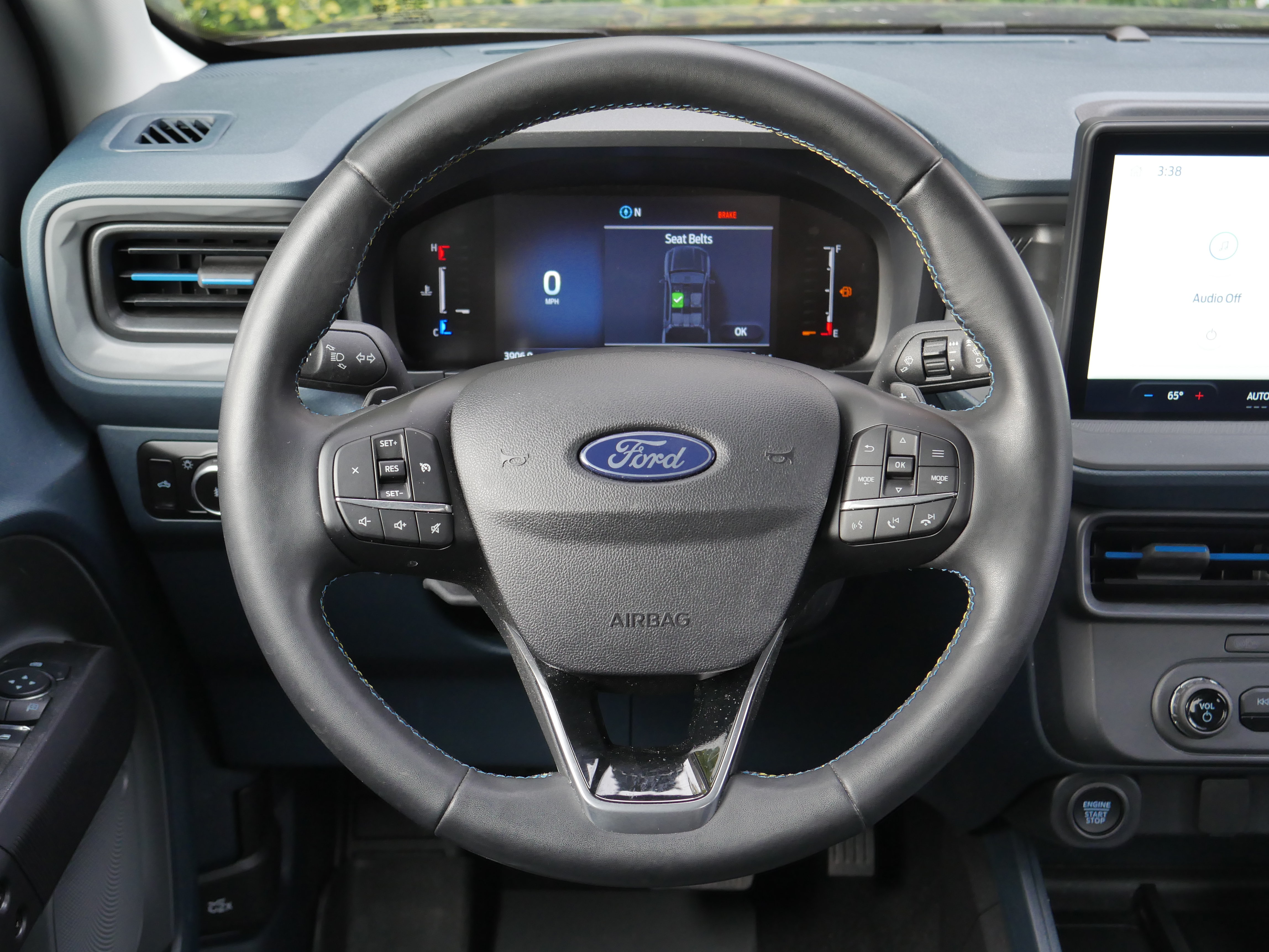 Used 2025 Ford Maverick Lobo AWD/4WD image 6