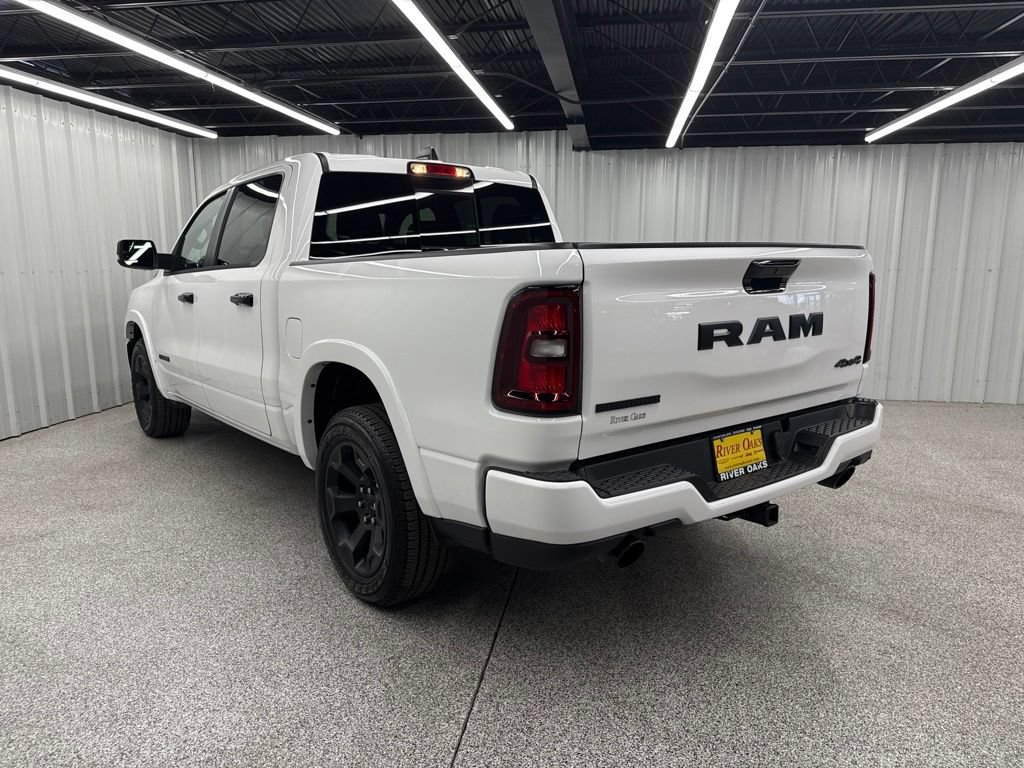 Used 2026 RAM 1500 Big Horn AWD/4WD image 4
