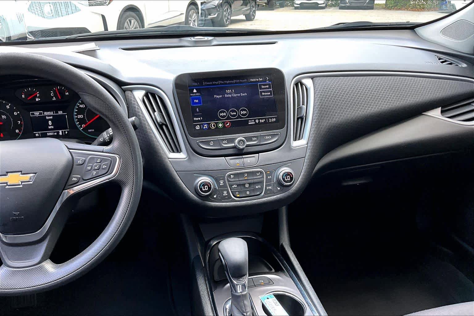 Used 2024 Chevrolet Malibu LT FWD image 7