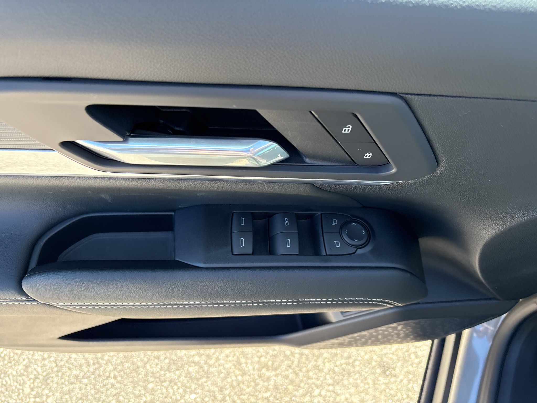 New 2027 GMC Terrain Elevation AWD/4WD image 13