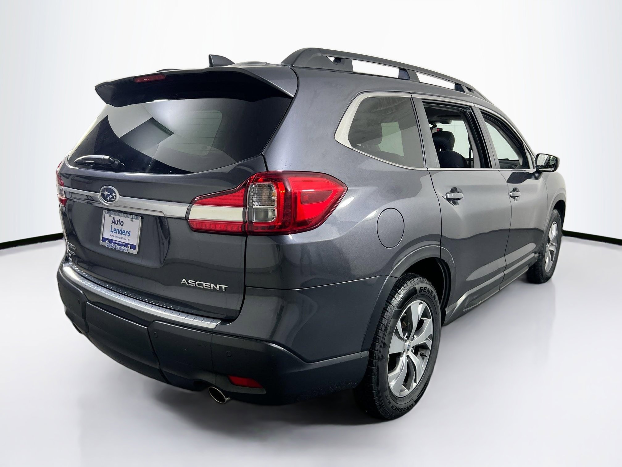 Used 2022 Subaru Ascent Premium w/ Convenience Package image 5