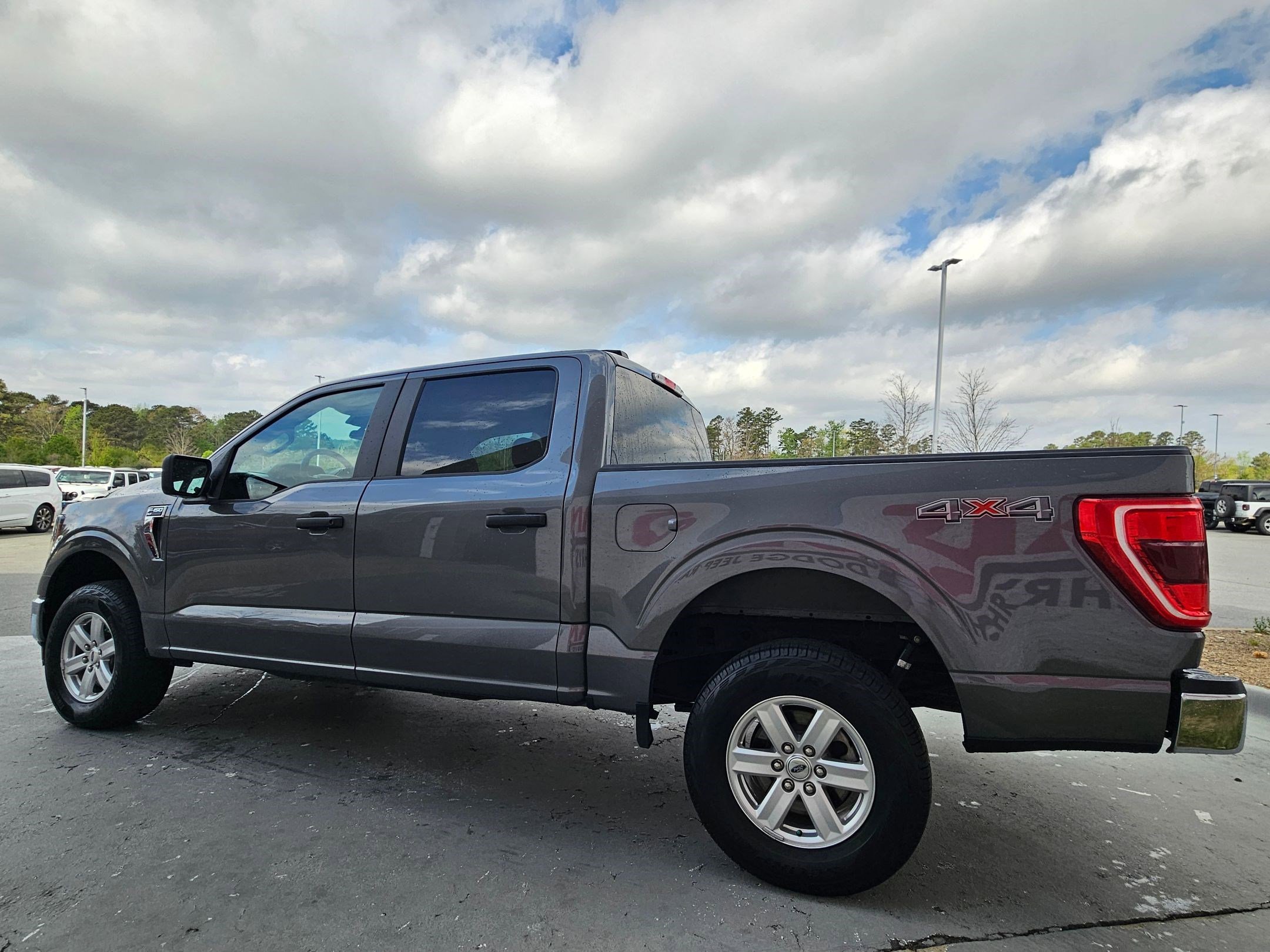 Used 2023 Ford F150 XLT AWD/4WD image 5