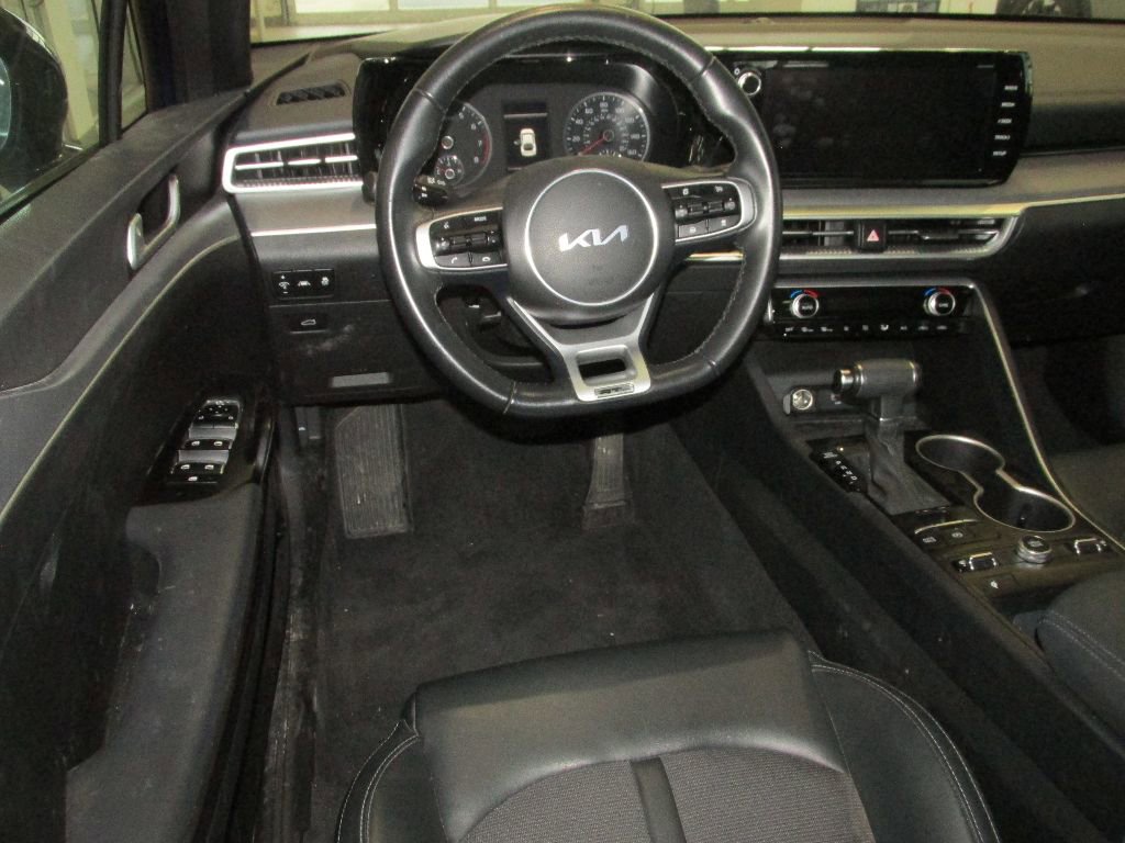 Used 2024 Kia K5 GT-Line FWD image 15