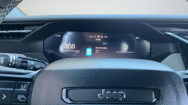 Used 2026 Jeep Cherokee Laredo AWD/4WD image 13
