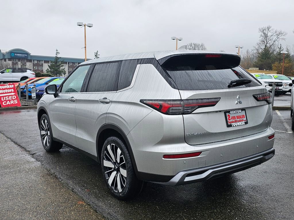New 2026 Mitsubishi Outlander SE AWD/4WD image 7