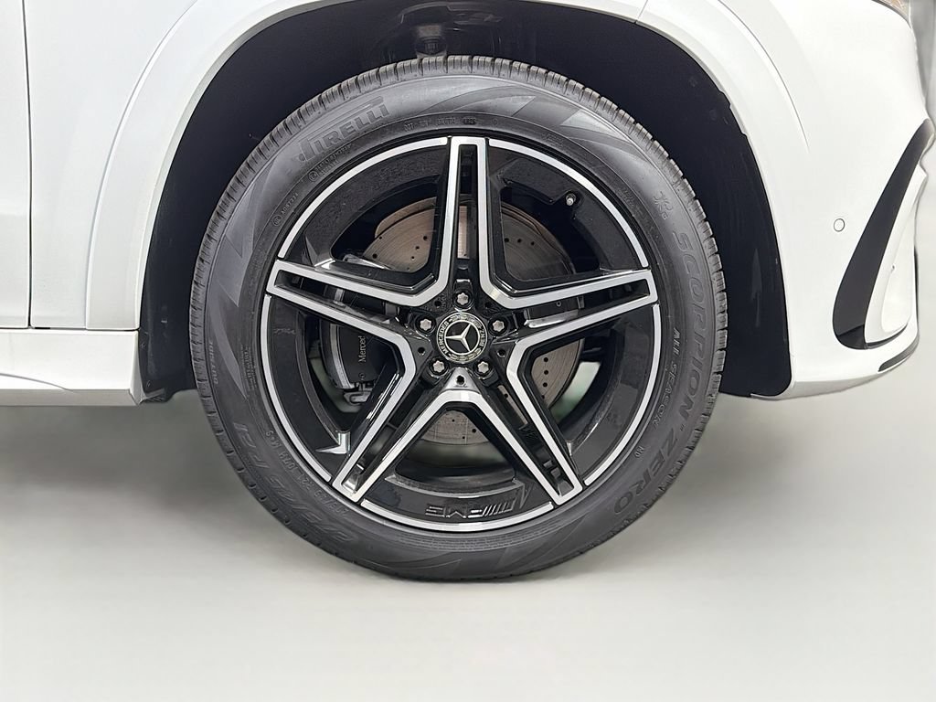 New 2026 Mercedes-Benz GLS 450 4MATIC image 36