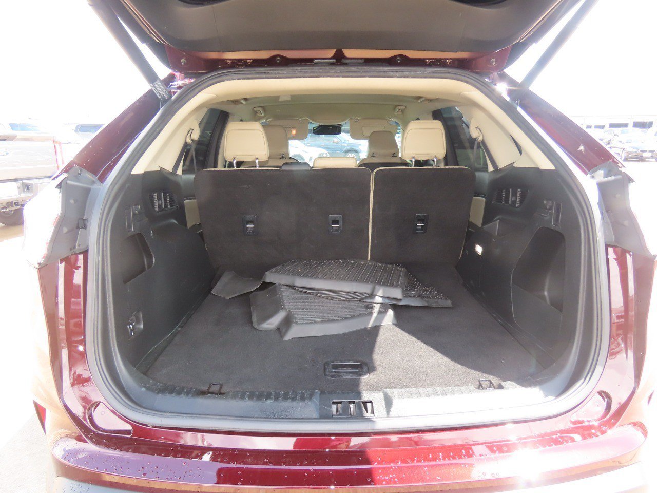 Used 2020 Ford Edge SEL w/ Convenience Package FWD image 14