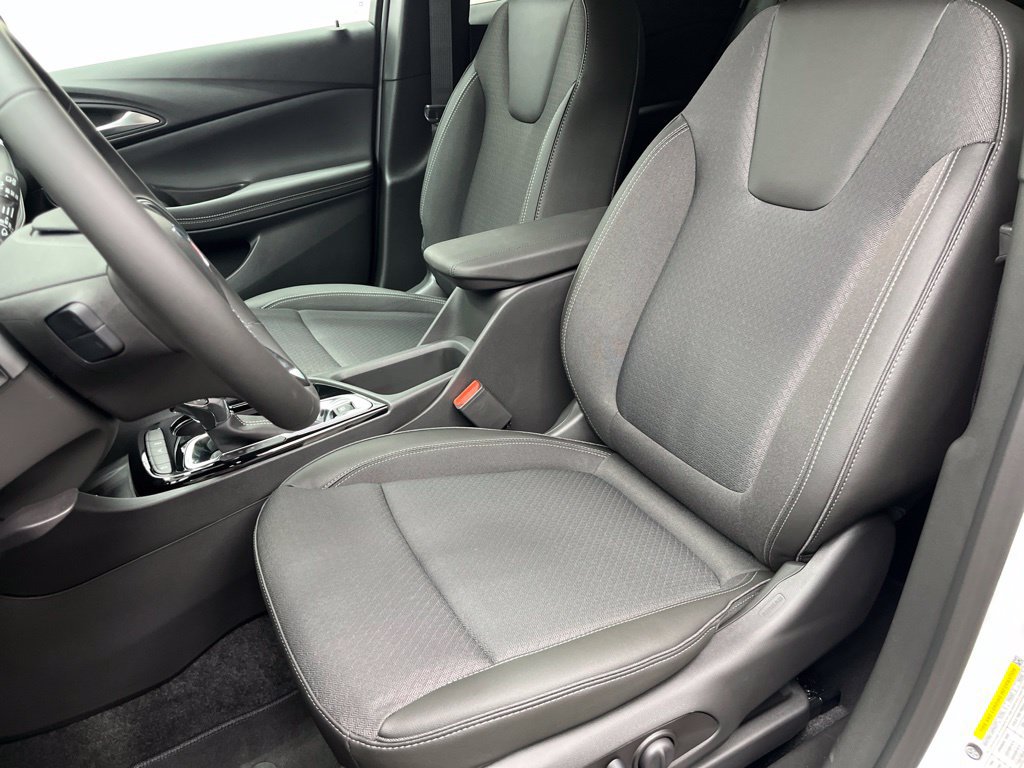 New 2026 Buick Encore GX Preferred w/ Advanced Technology Package FWD image 8