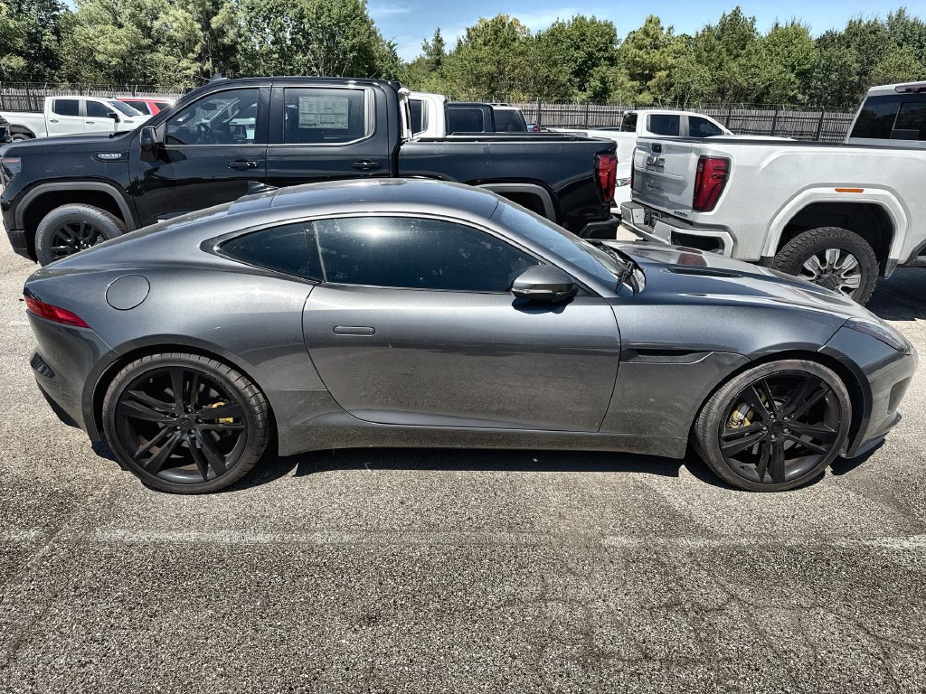 Used 2016 Jaguar F-TYPE Coupe RWD image 8
