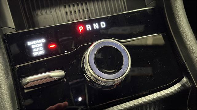 New 2026 Jeep Grand Cherokee Altitude image 19