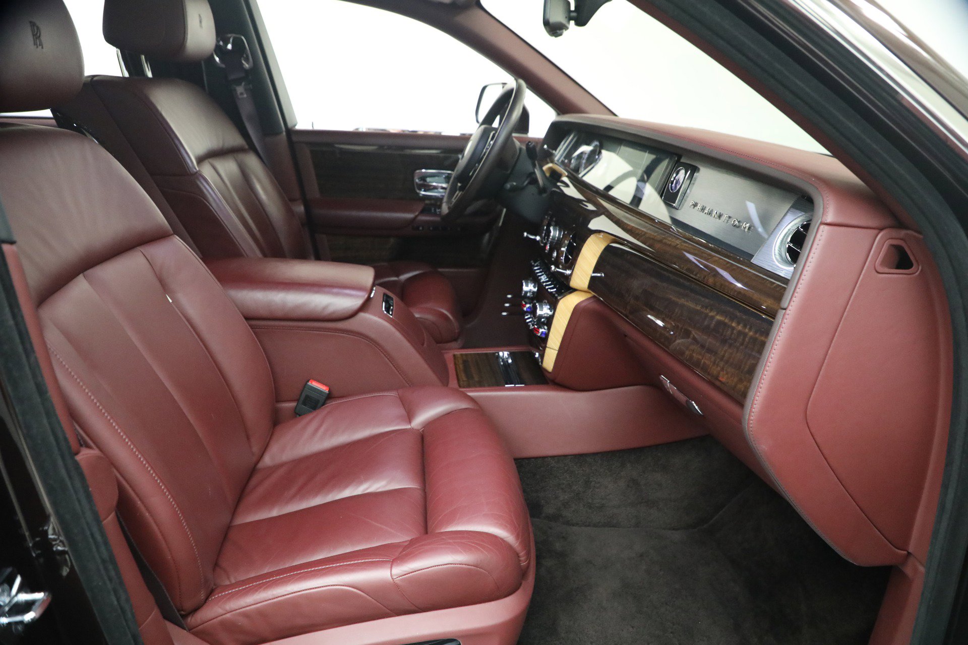 Certified 2018 Rolls-Royce Phantom Extended Wheelbase image 17