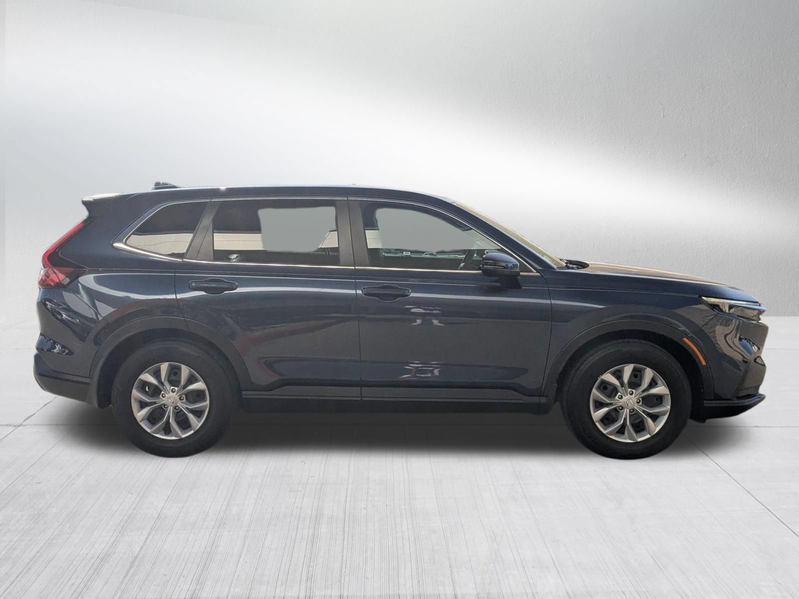 Used 2025 Honda CR-V LX image 6