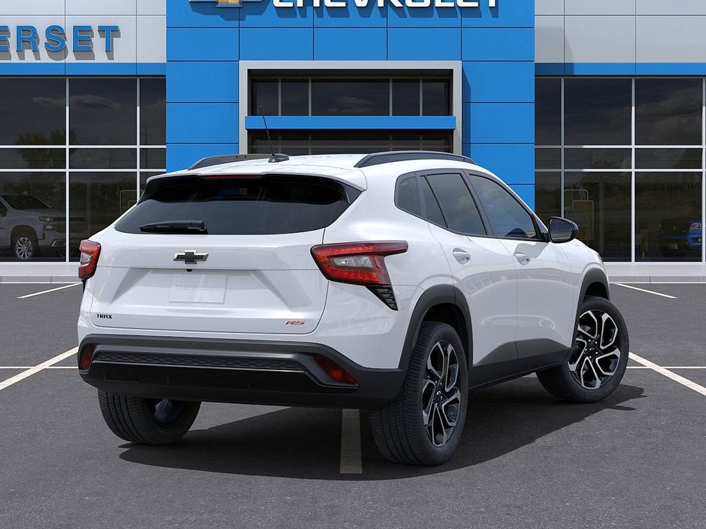 New 2025 Chevrolet Trax RS w/ Sunroof Package image 5
