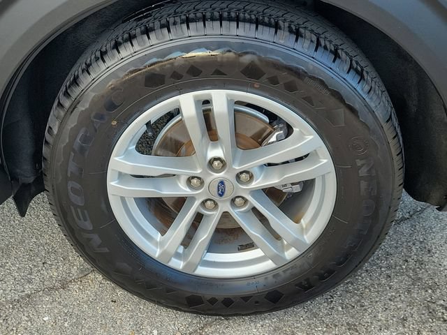 Used 2021 Ford Explorer XLT RWD image 7