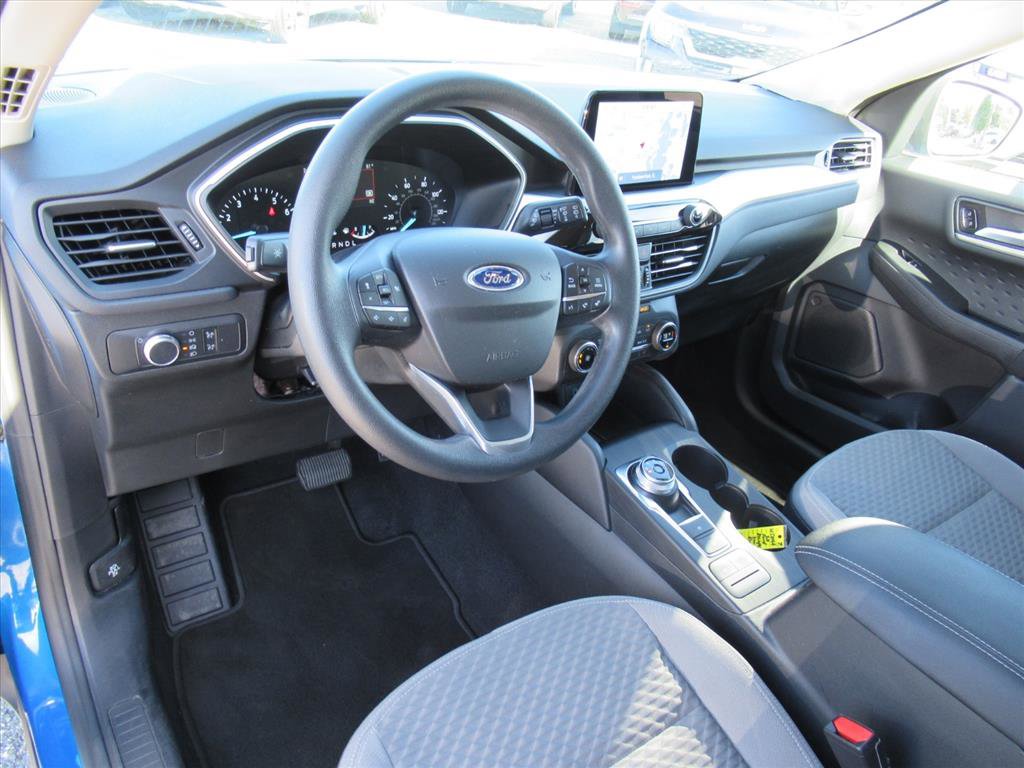 Used 2020 Ford Escape SE image 14