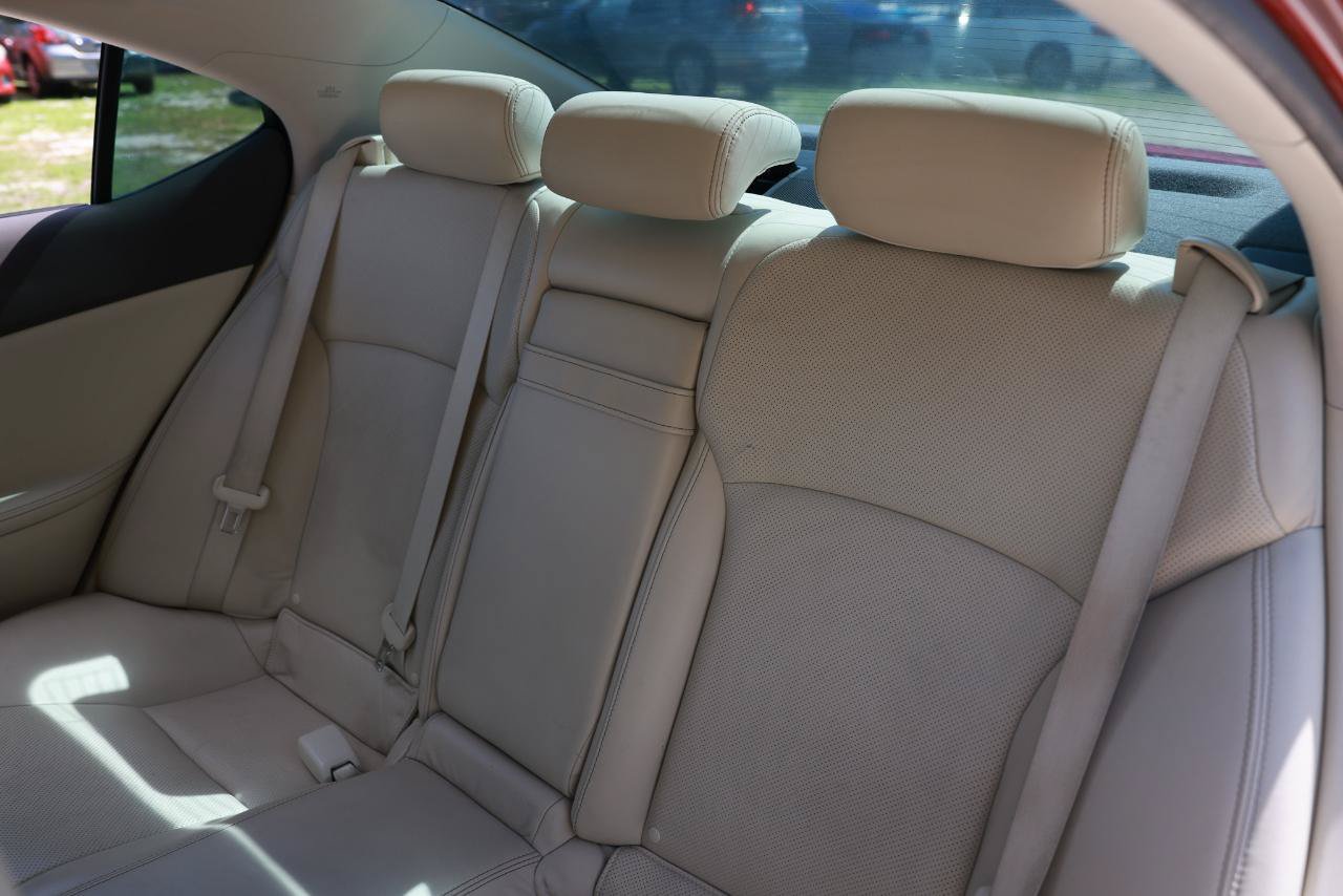 Used 2010 Lexus IS 250 RWD image 10