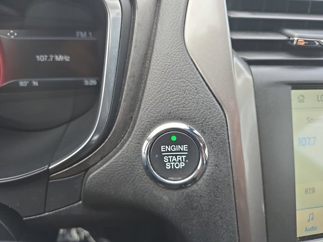 Used 2020 Ford Fusion SEL FWD image 29