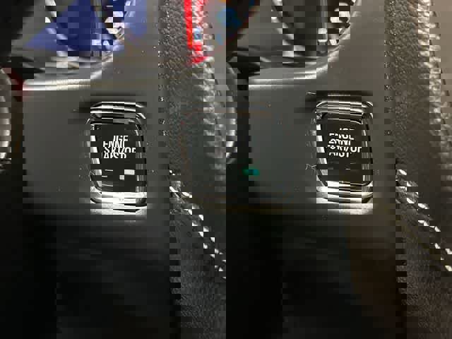 Used 2023 GMC Acadia Denali w/ Denali Ultimate Package image 11