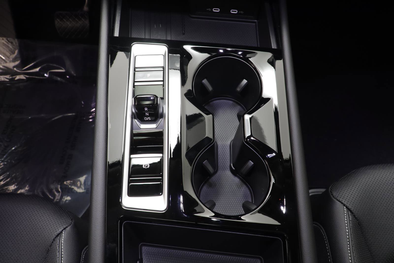 New 2026 Volkswagen Atlas SE image 12