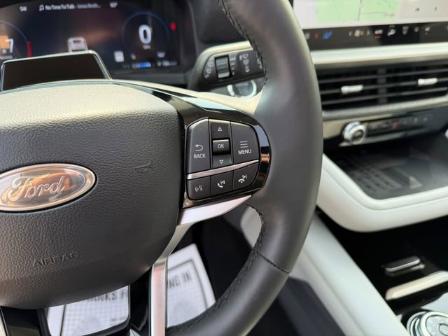 Used 2025 Ford Explorer Platinum w/ Ultimate Package image 44