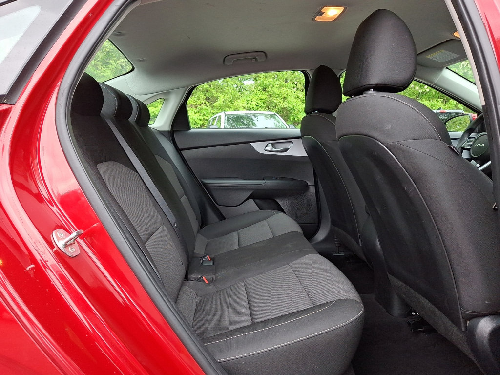 Used 2024 Kia Forte LXS FWD image 15