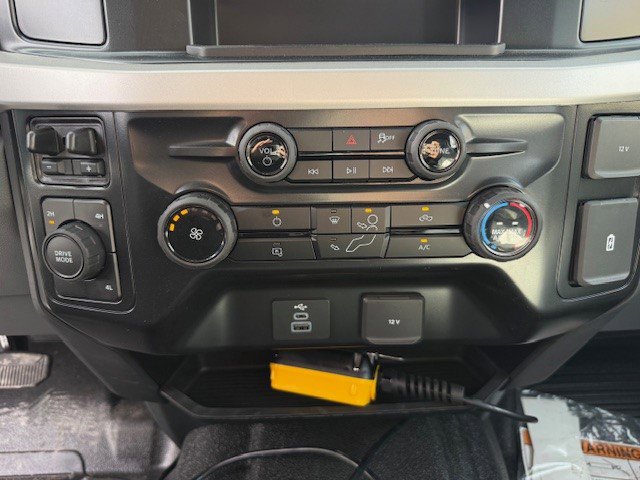 New 2026 Ford F550 4x4 SuperCab Super Duty image 13