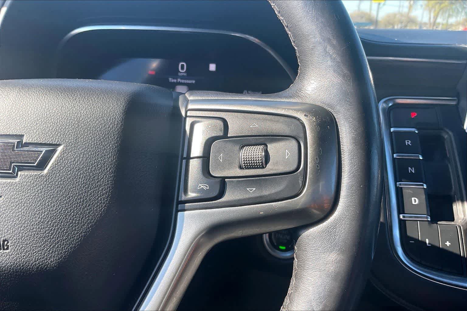 Used 2022 Chevrolet Tahoe Z71 AWD/4WD image 25