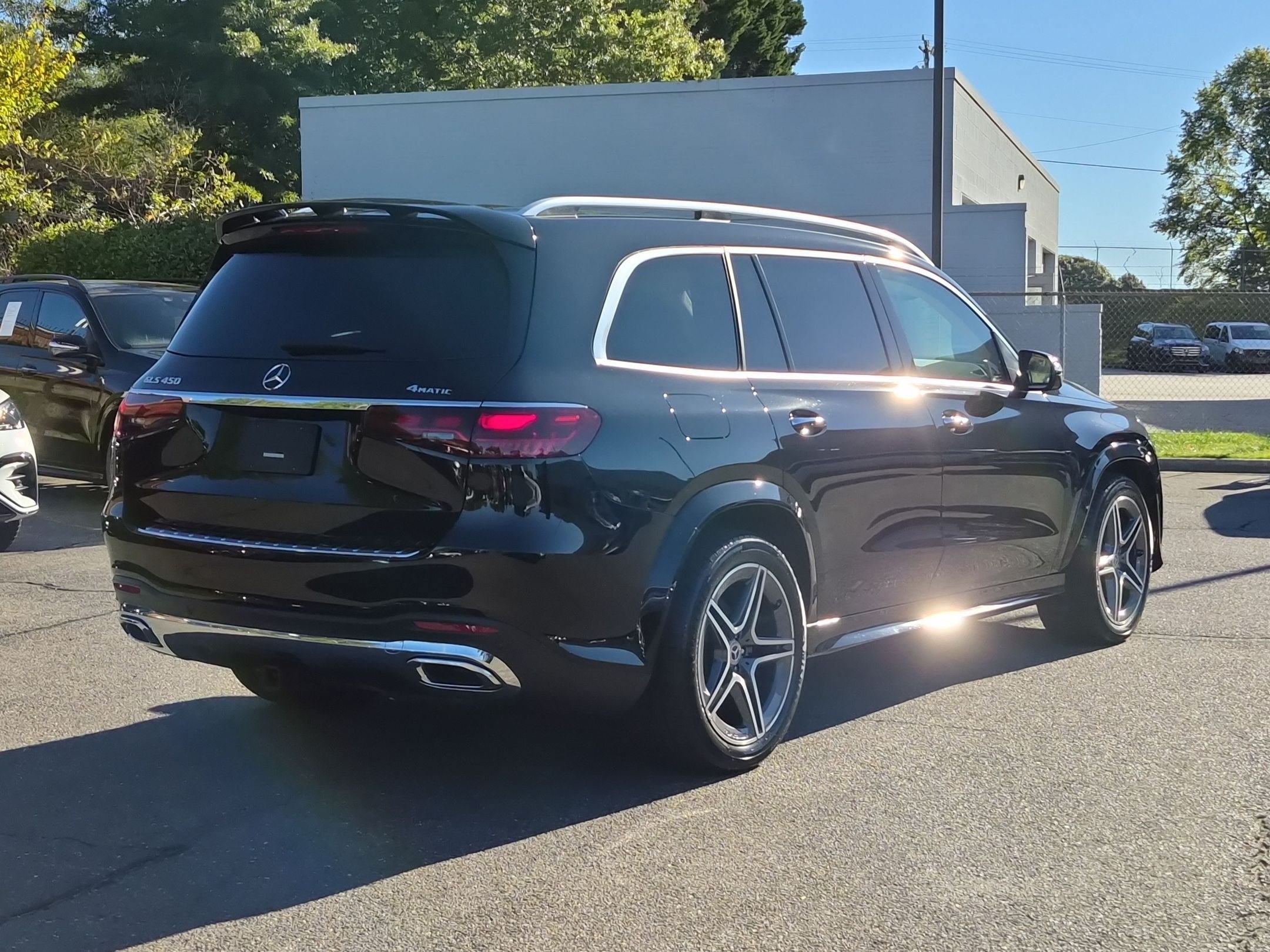 Certified 2025 Mercedes-Benz GLS 450 4MATIC image 3