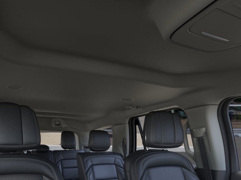 New 2026 Lincoln Navigator Premiere AWD/4WD image 22