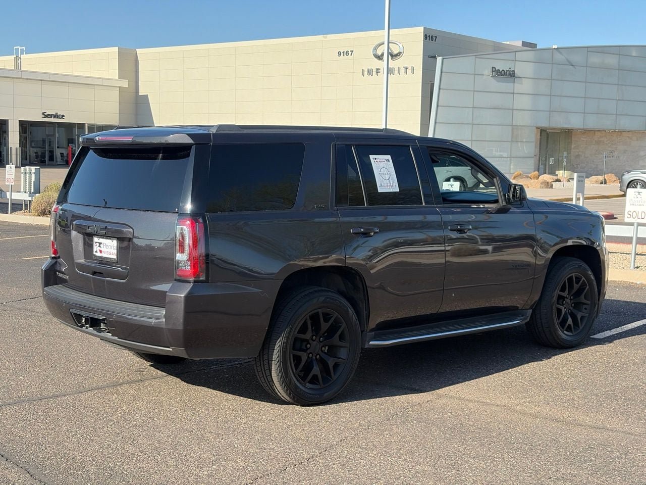 Used 2016 GMC Yukon SLT w/ Open Road Package AWD/4WD image 32