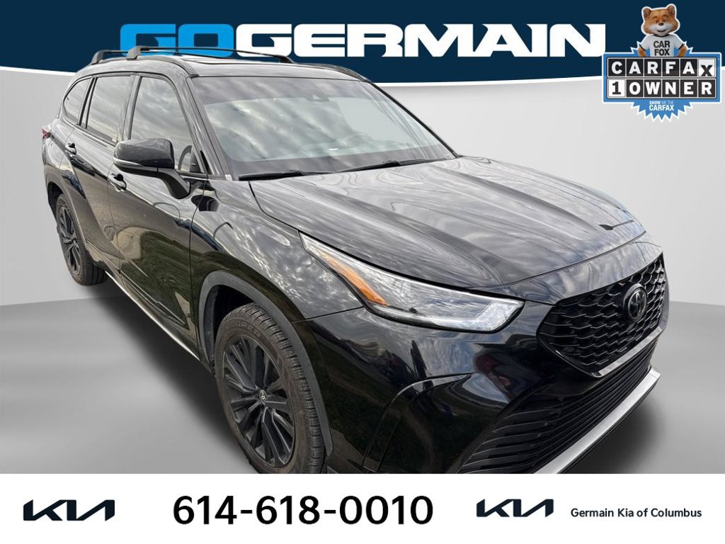 Used 2023 Toyota Highlander XSE FWD image 6