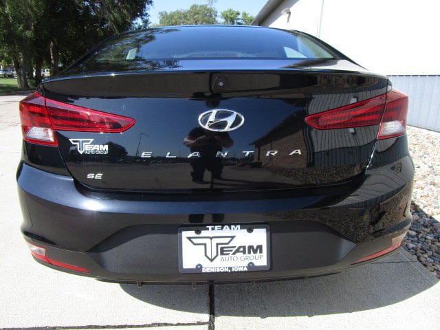 Used 2019 Hyundai Elantra SE w/ Cargo Package FWD image 6