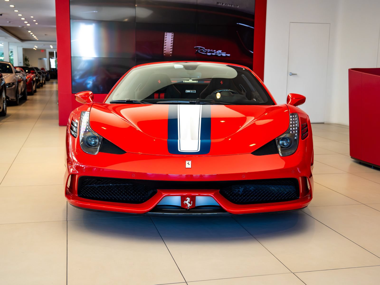 Certified 2015 Ferrari 458 Speciale A RWD image 2
