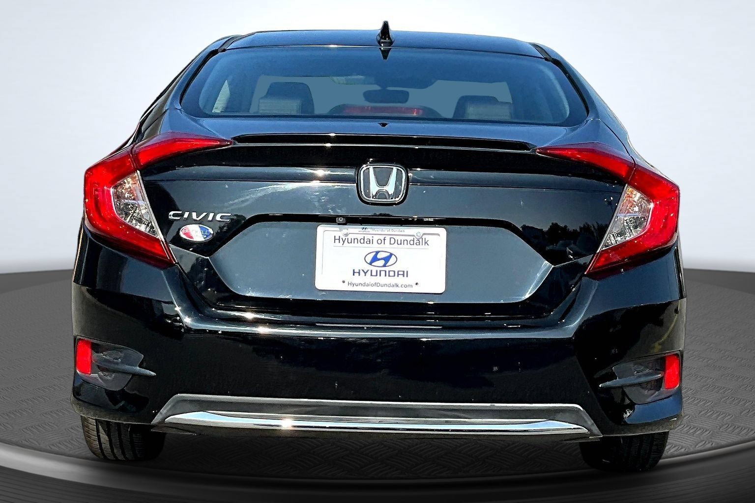 Used 2019 Honda Civic EX-L image 4