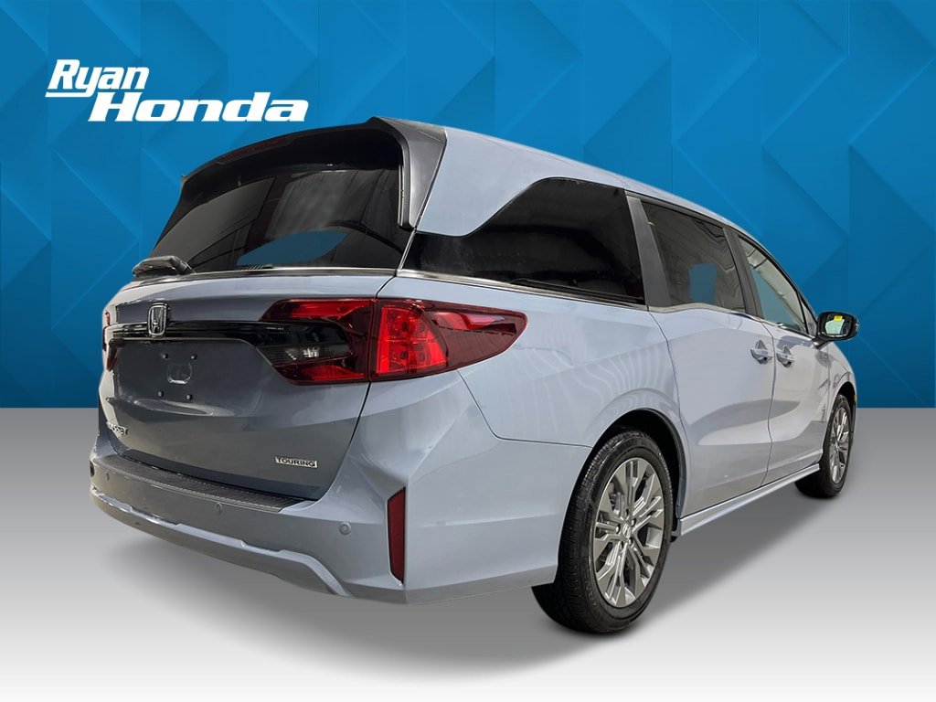 New 2026 Honda Odyssey Touring image 5