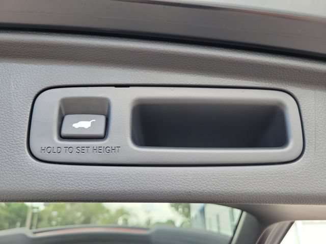 Used 2026 Honda CR-V EX-L image 16