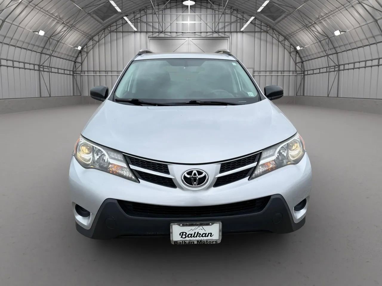 Used 2015 Toyota RAV4 LE AWD/4WD image 13