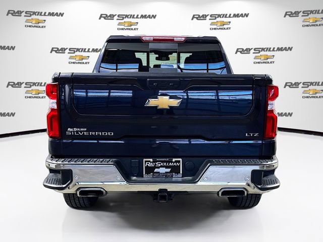 Used 2022 Chevrolet Silverado 1500 LTZ w/ LTZ Premium Package AWD/4WD image 6