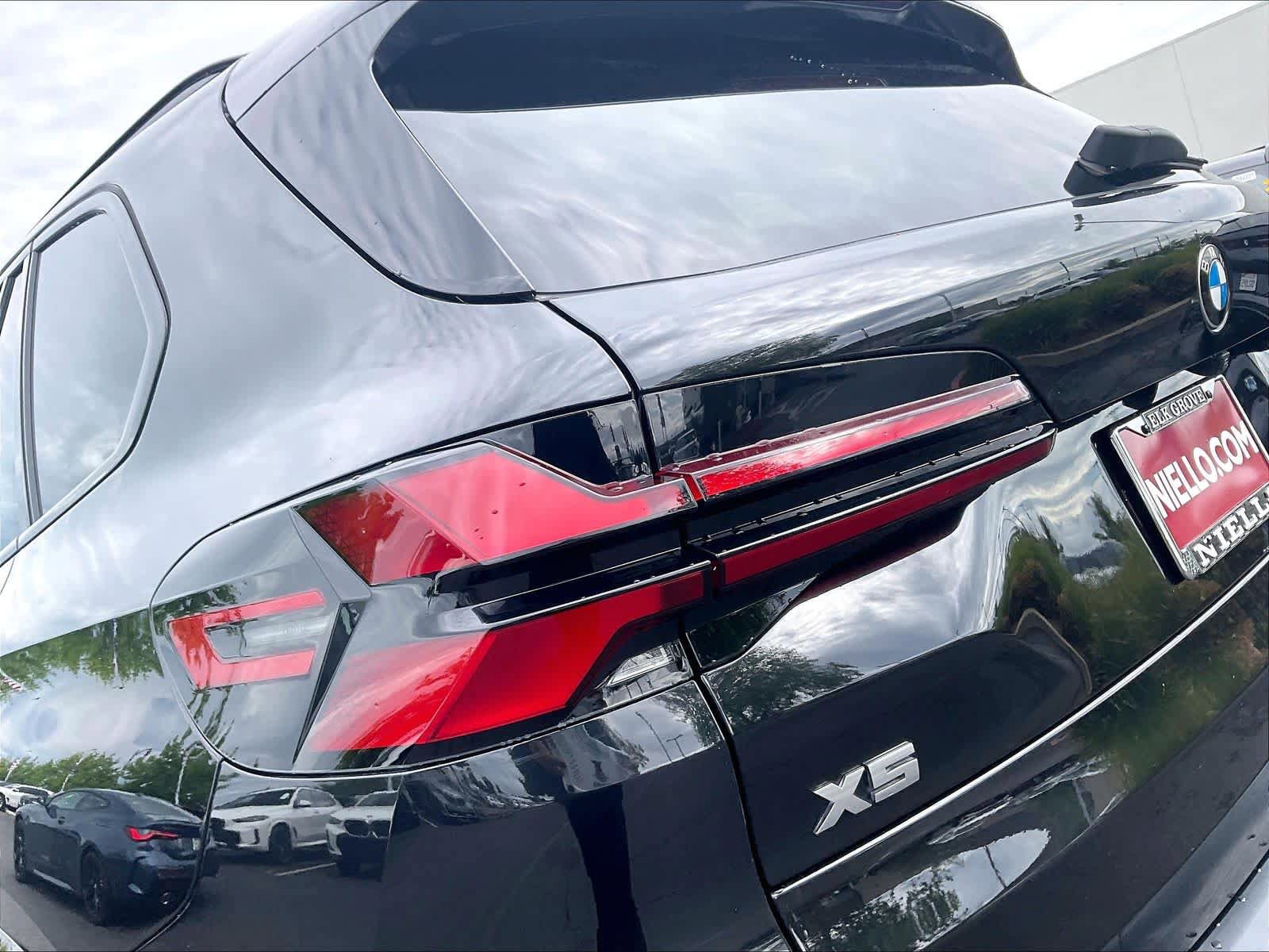 Used 2024 BMW X5 M60i w/ Climate Comfort Package AWD/4WD image 31